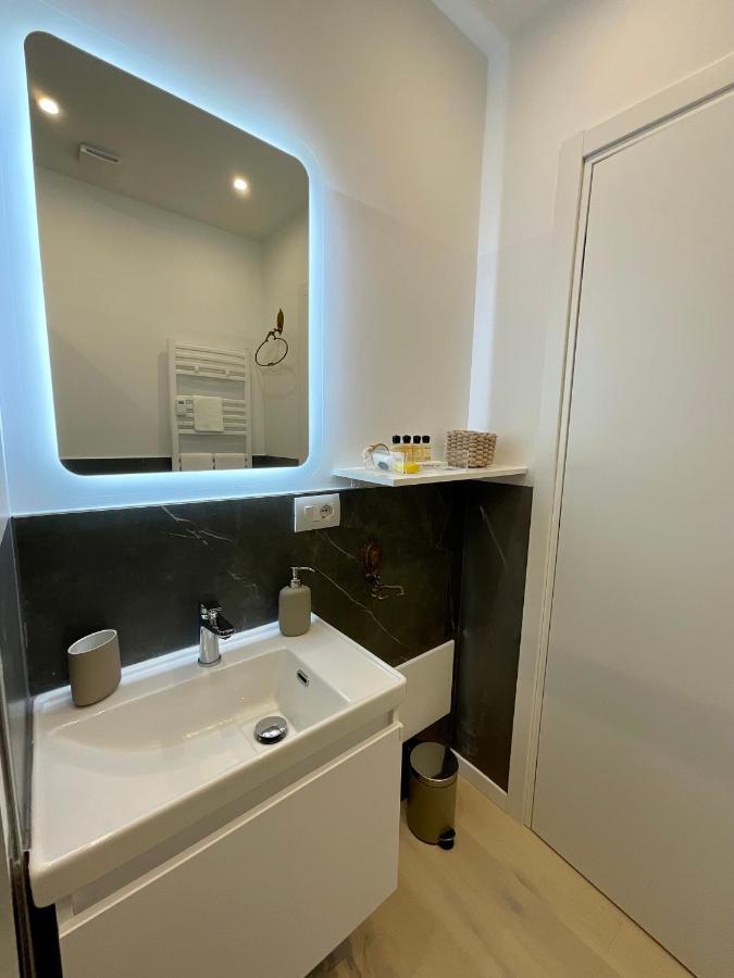 Apartment Suite - Charlize - In The Heart Of Milan Extérieur photo