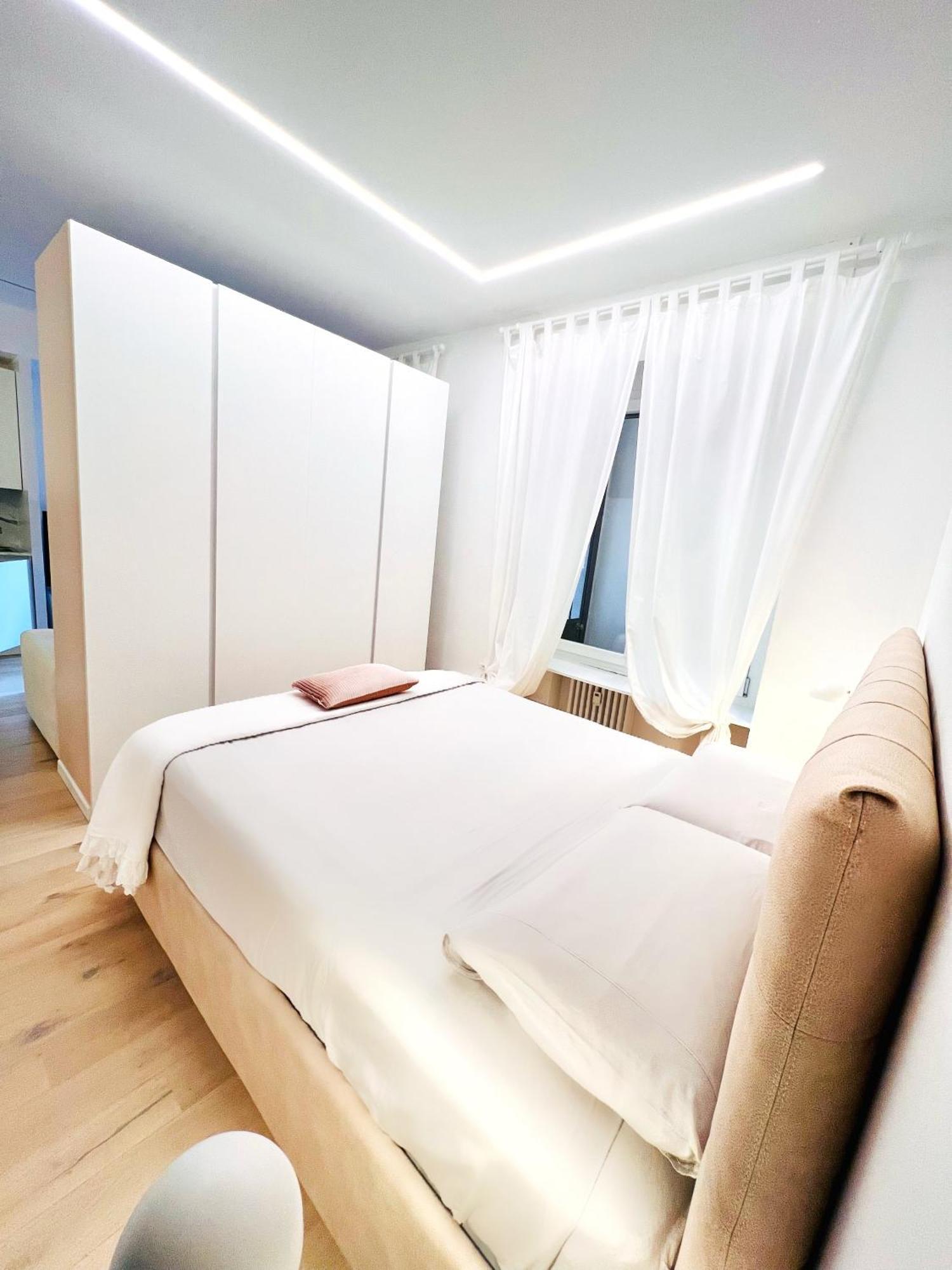 Apartment Suite - Charlize - In The Heart Of Milan Extérieur photo