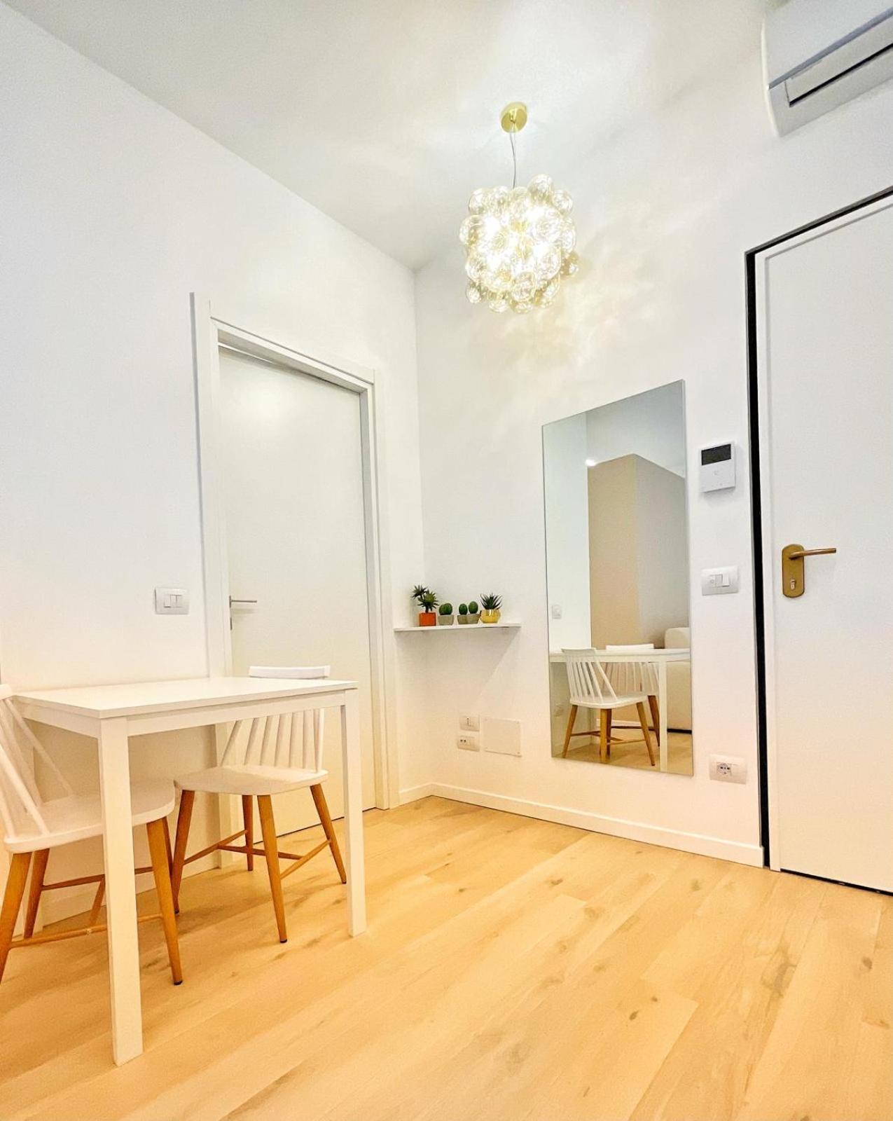 Apartment Suite - Charlize - In The Heart Of Milan Extérieur photo